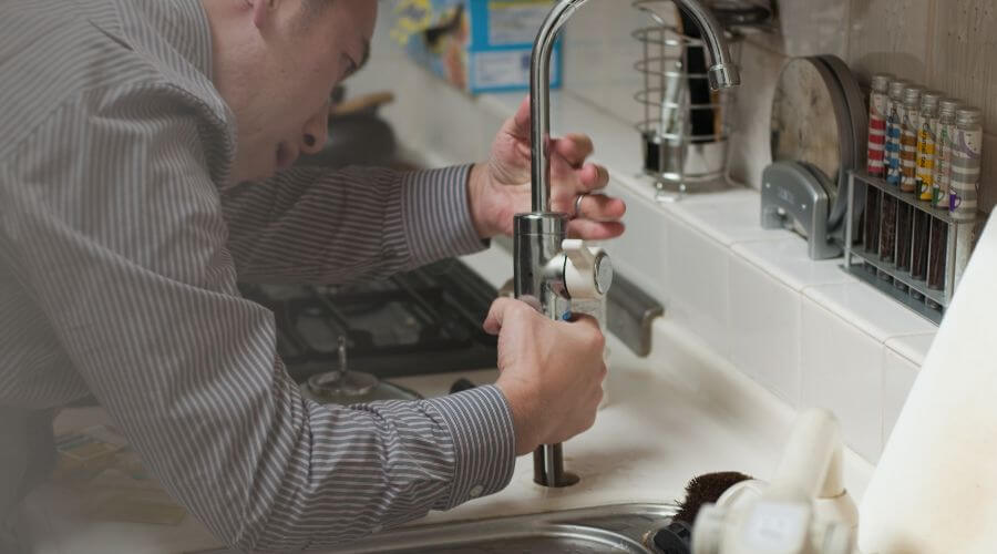 Local tankless water heater installation in Holdrege, NE